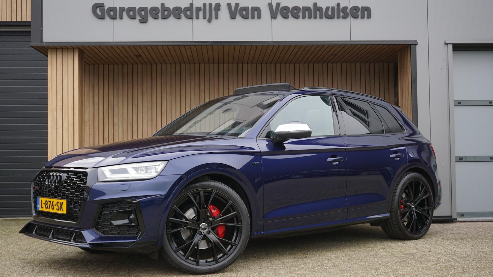 Audi SQ5 - 3.0 TFSI 354pk Quattro MTM Bodykit Pano.Dak Nappa Leder 360View Head up luchtvering 22inch - AutoWereld.nl