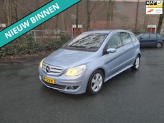 Mercedes-Benz B-klasse - 200 Turbo NETTE AUTO MET FIJNE AUTOMAAT