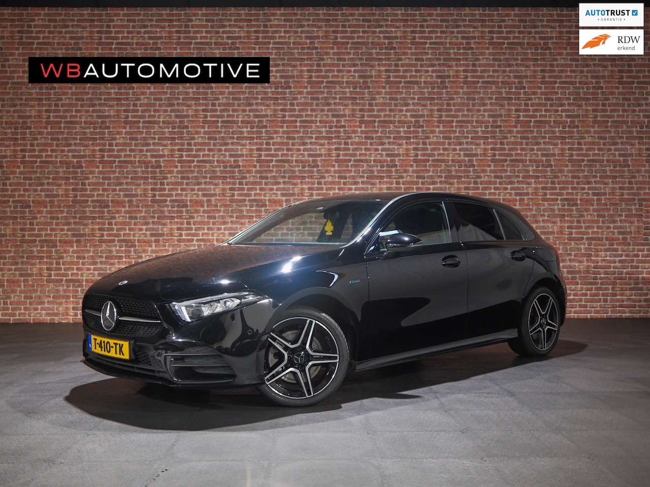 Mercedes-Benz A-klasse - 250 e AMG Premium Plus - AutoWereld.nl