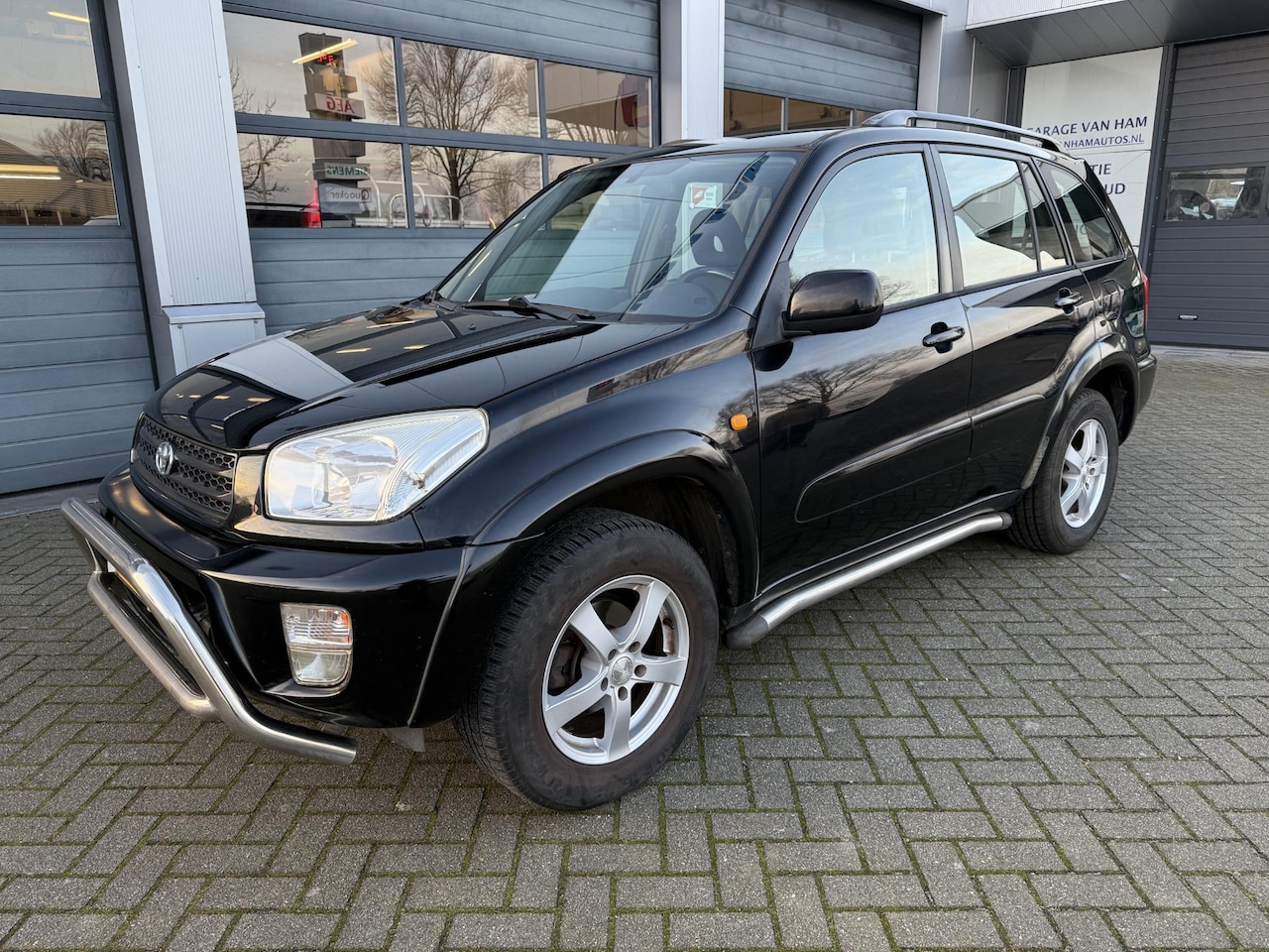 Toyota RAV4 - 2.0-16V VVT-i Sol 4X4 trekhaak APK 3-2026 - AutoWereld.nl