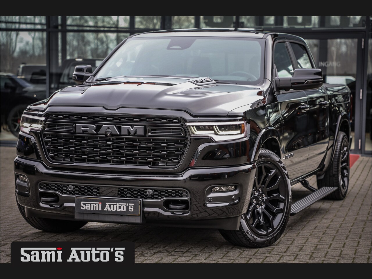 Dodge Ram 1500 - LIMITED NIGHT HIGH OUTPUT H.O 540PK 706 Nm 2025 | XB9 | MASSAGE | BOM VOL | CREW CAB | DUB - AutoWereld.nl