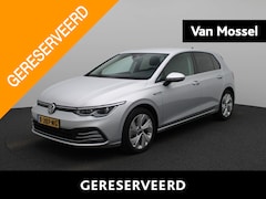 Volkswagen Golf - 1.5 eTSI Style | Automaat | Apple carplay | Adaptieve cruise control | Travel Assist | Par