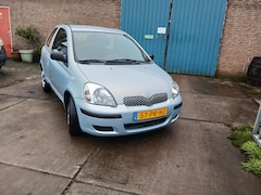 Toyota Yaris - 1.0 VVT-i Idols