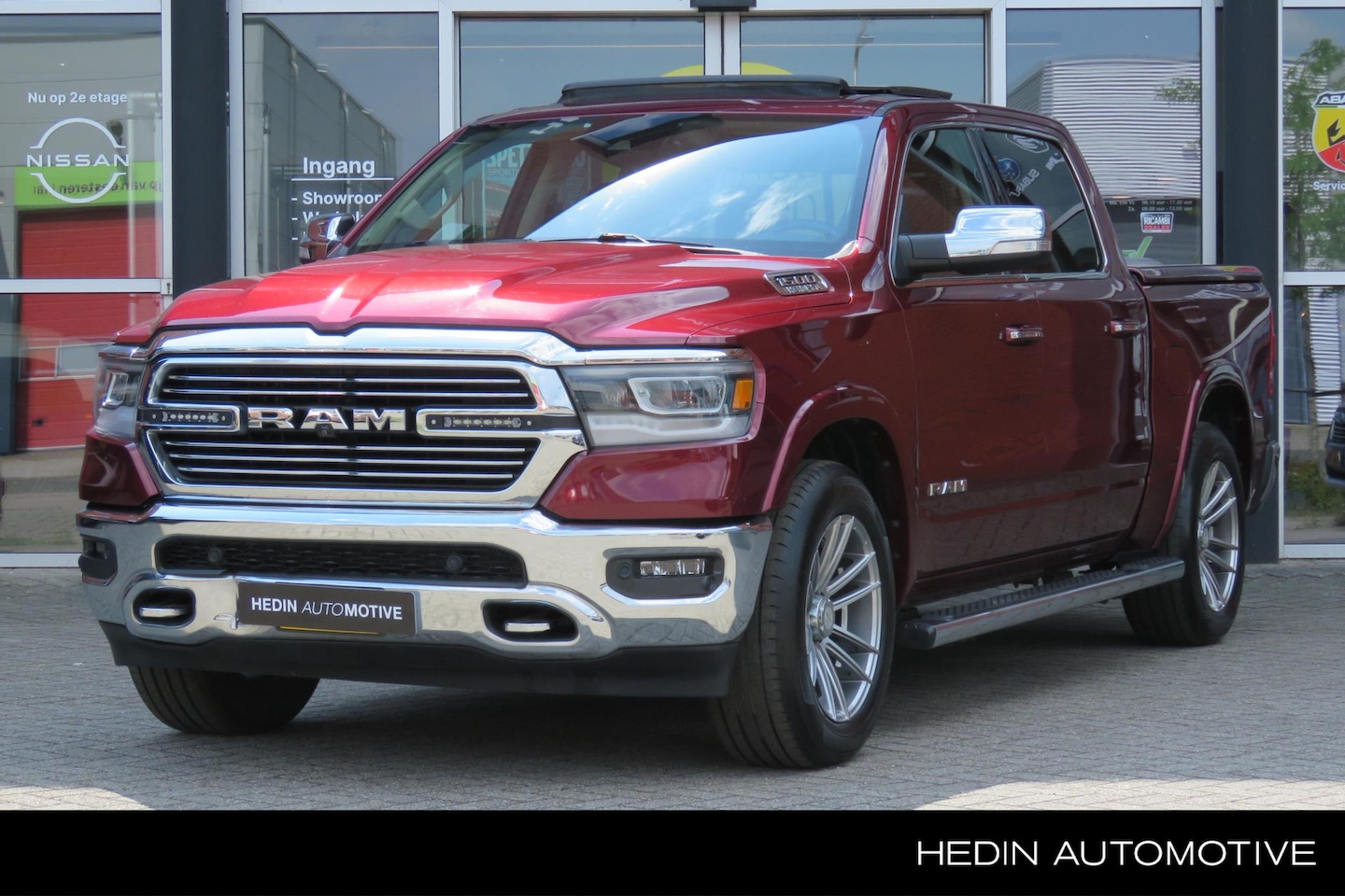 Dodge Ram 1500 - 5.7 V8 4x4 Laramie Dodge Ram 1500 5.7 V8 4x4 Crew Cab Laramie | 320L gasinstallatie | Klep - AutoWereld.nl