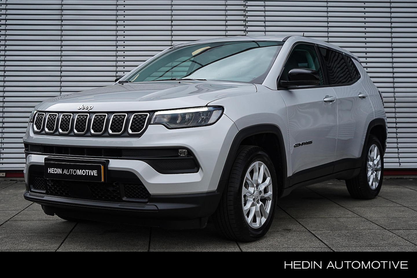 Jeep Compass - 1.5T e-Hybrid Longitude | AUT | BTW | LED | NAV + AppleCarplay/AndroidAuto - AutoWereld.nl