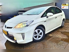 Toyota Prius - 1.8 Plug-in Executive Business GARANTIE 1e Eigenaar