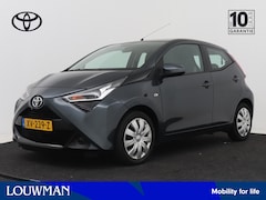 Toyota Aygo - 1.0 VVT-i x-play | Camera | Airco | Bluetooth | * ovv Danny Purmerend 31/1