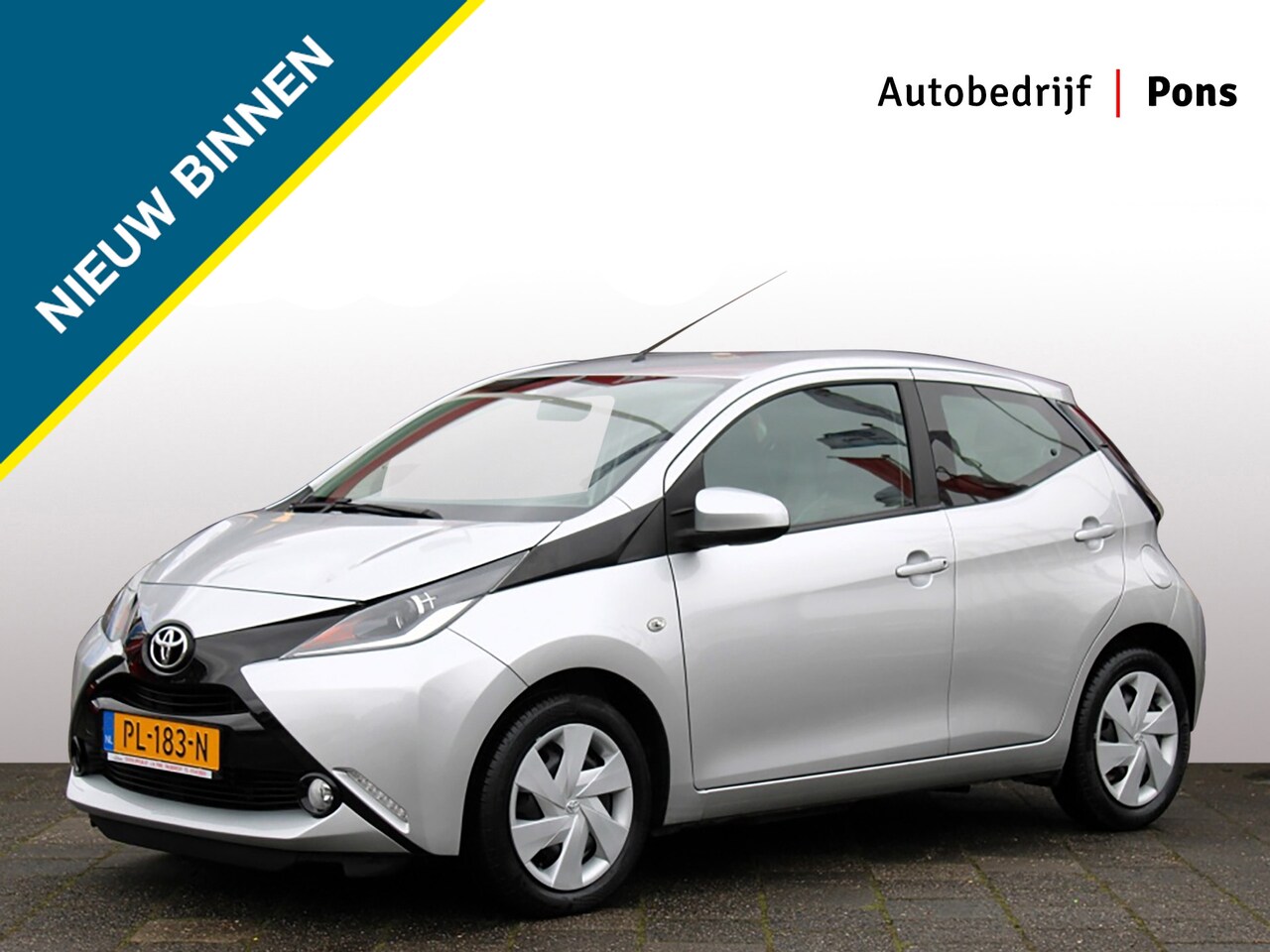 Toyota Aygo - 1.0 VVT-i x-play 1.0 VVT-i x-play - AutoWereld.nl