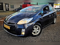 Toyota Prius - 1.8 Comfort met vernieuwde motor en GARANTIE