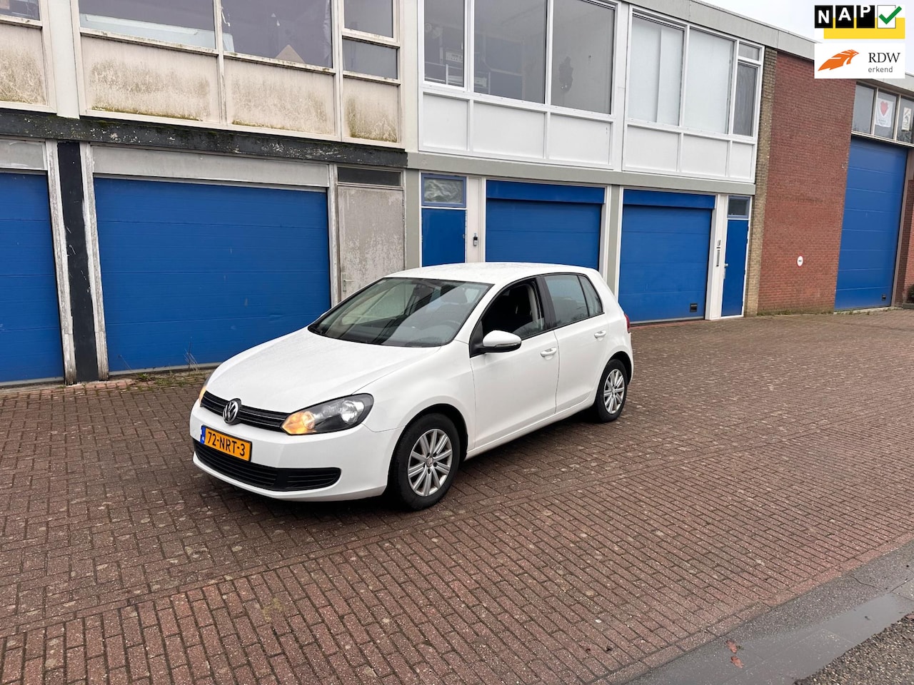 Volkswagen Golf - 1.6 TDI Comfortline BlueMotion Clima.Clima - AutoWereld.nl