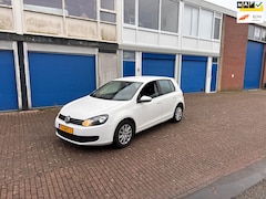 Volkswagen Golf - 1.6 TDI Comfortline BlueMotion Clima.Clima