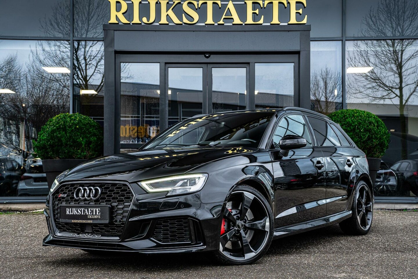 Audi RS3 - 2.5 TFSI RS3 Quattro|PANO|B&O|ACC|LEDER|19'|CAMERA - AutoWereld.nl