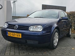 Volkswagen Golf - 1.4-16V Ocean