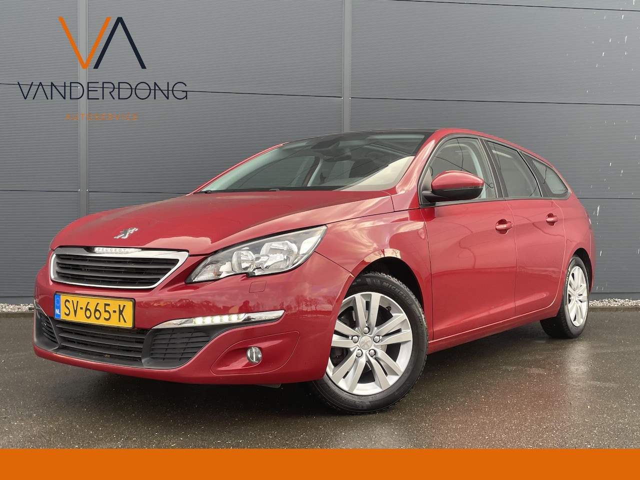 Peugeot 308 SW - 1.2 PureTech | Trekhaak | Glazen dak | Stoelverwarming - AutoWereld.nl