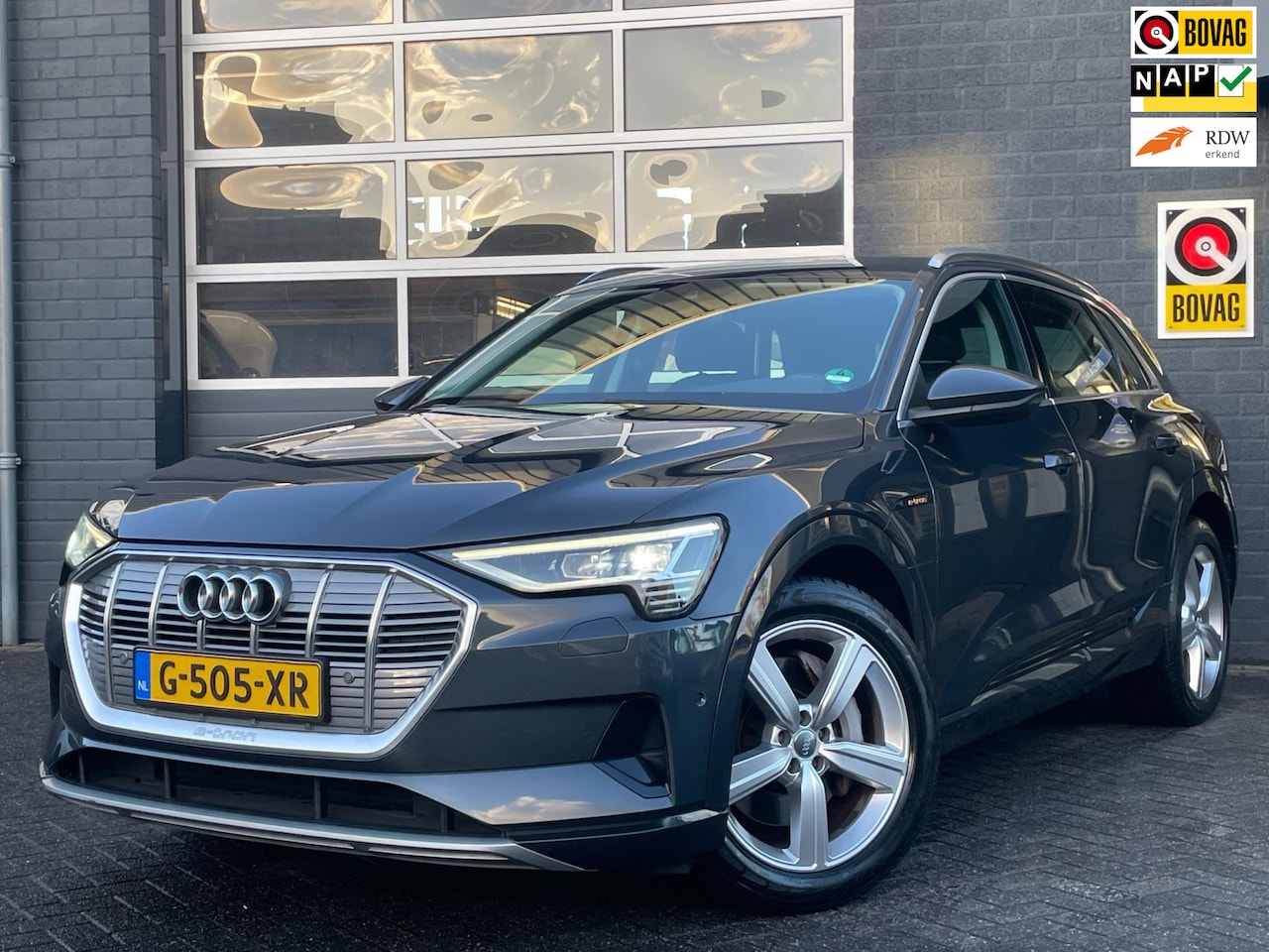 Audi e-tron - E-Tron 50 Quattro|ACC|CARPAY|LEDER|PANO|STOELVERW.|ELEK. INTERIEUR - AutoWereld.nl