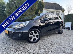 Kia Rio - 1.2 CVVT Design Edition / 5Drs. / Airco / Perfect Onderh