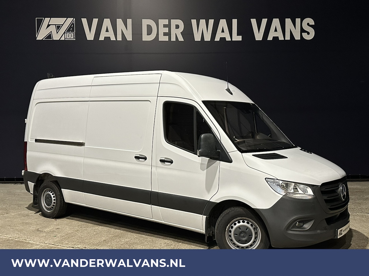 Mercedes-Benz Sprinter - 314 CDI 143pk **BPM VRIJ voor de Ondernemer** L2H2 Euro6 Airco | Camera | Navigatie Apple - AutoWereld.nl