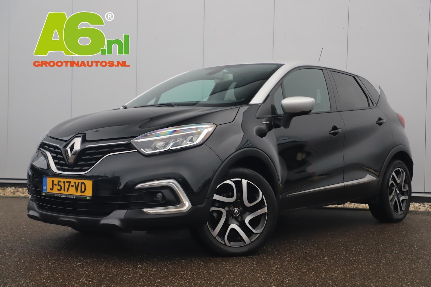 Renault Captur - 1.5 dCi Intens Automaat Keyless 17 inch Navigatie Clima Cruise Parkeersensor Stoelverwarmi - AutoWereld.nl