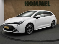 Toyota Corolla Touring Sports - Hybrid 200 Business Plus - ORIGINEEL NEDERLANDSE AUTO - ELEKTRISCHE ACHTERKLEP - ADAPTIVE