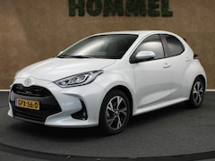 Toyota Yaris - 1.5 Hybrid Team D - PARKEERSENSOREN VOOR EN ACHTER - STUUR EN STOEL VERWARMING - ADAPTIVE