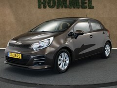 Kia Rio - 1.2 CVVT ComfortPlusLine Navigator - ORIGINEEL NEDERLANDSE AUTO - AFNEEMBARE TREKHAAK - TR