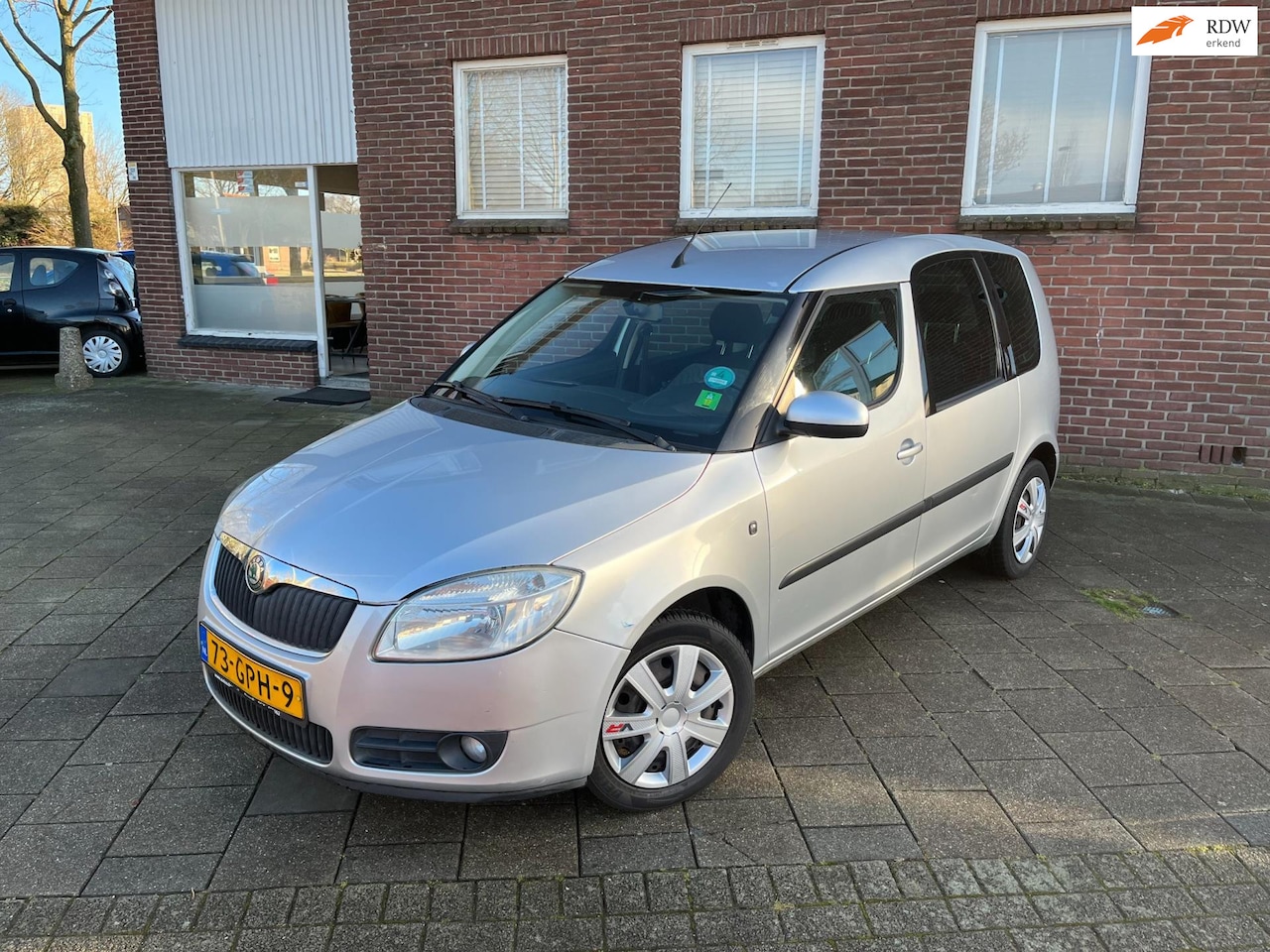 Skoda Roomster - 1.4-16V Navigator 1.4-16V Navigator - AutoWereld.nl