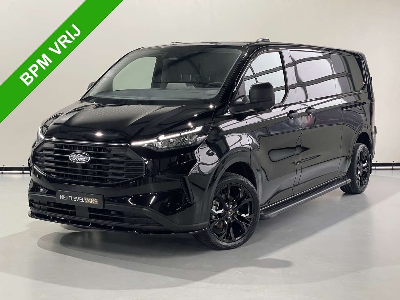 Ford Transit Custom - 136 PK 320 L2/H1 Next Level / Camera / 2 X schuifdeur / Led - AutoWereld.nl