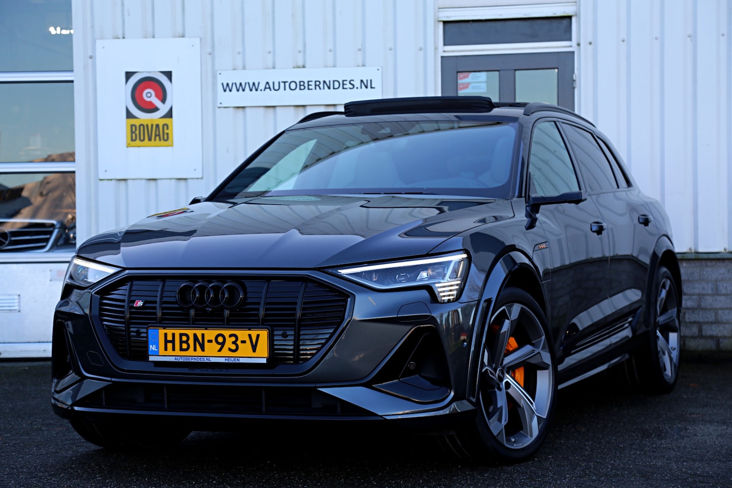 Audi e-tron - S 503PK quattro 95 kWh*Excl. BTW*Perfect Onderh.*1ste Eig.*Luchtvering/Panodak/Valcona/B&O - AutoWereld.nl