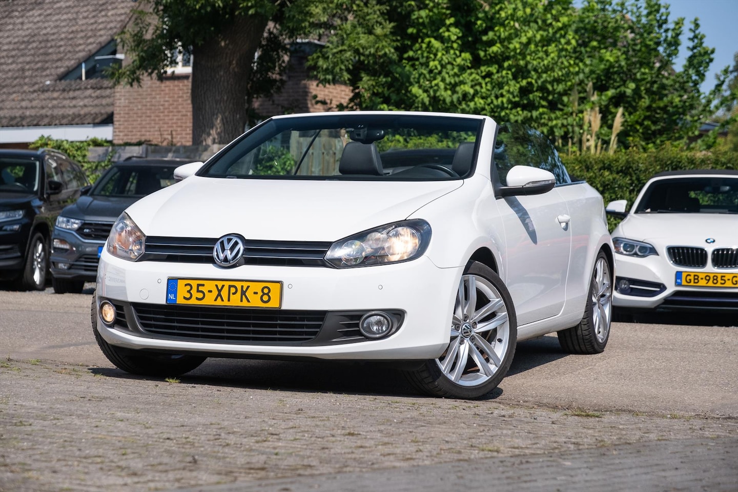 Volkswagen Golf Cabriolet - 1.2 TSI 105PK BlueMotion trekhaak bovag-garantie rijklaar - AutoWereld.nl