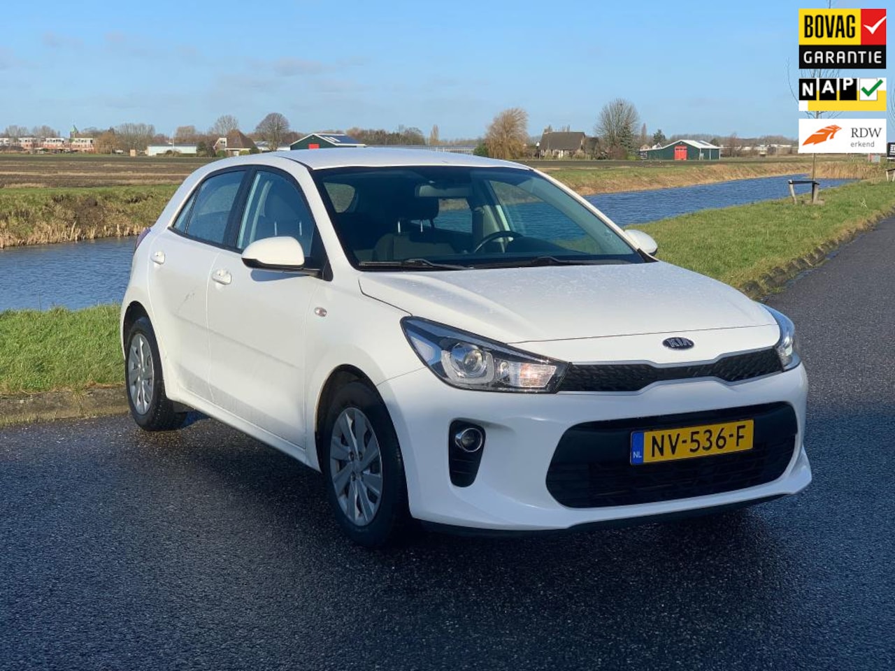 Kia Rio - 1.0 TGDI ComfortPlusLine Navigator/ Navigatie / Achteruitrijcamera / Airco / Cruise Contro - AutoWereld.nl