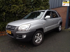 Kia Sportage - 2.7 V6 Adventure 4WD, Clima, Cruise control