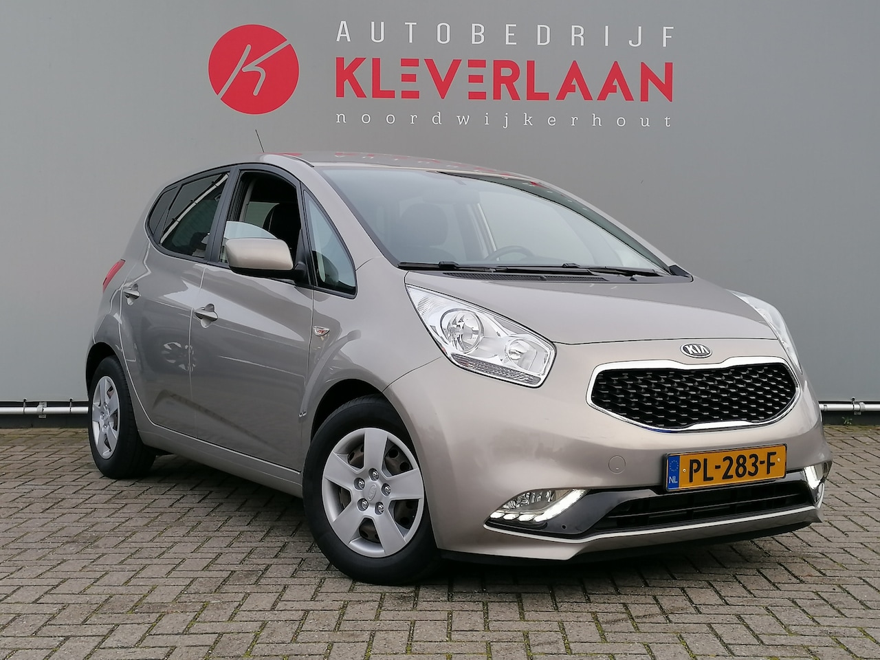 Kia Venga - 1.4 CVVT DynamicLine | AIRCO | NAVI | CAMERA | Wij bieden ook financiering mogelijkheden a - AutoWereld.nl