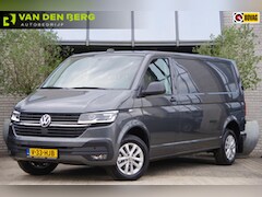 Volkswagen Transporter - 2.0 TDI L2 30, 3-ZITS, 150PK AUT. LED, TREKHAAK, CAMERA, APPLE CARPLAY, STOELVERWARMING, S