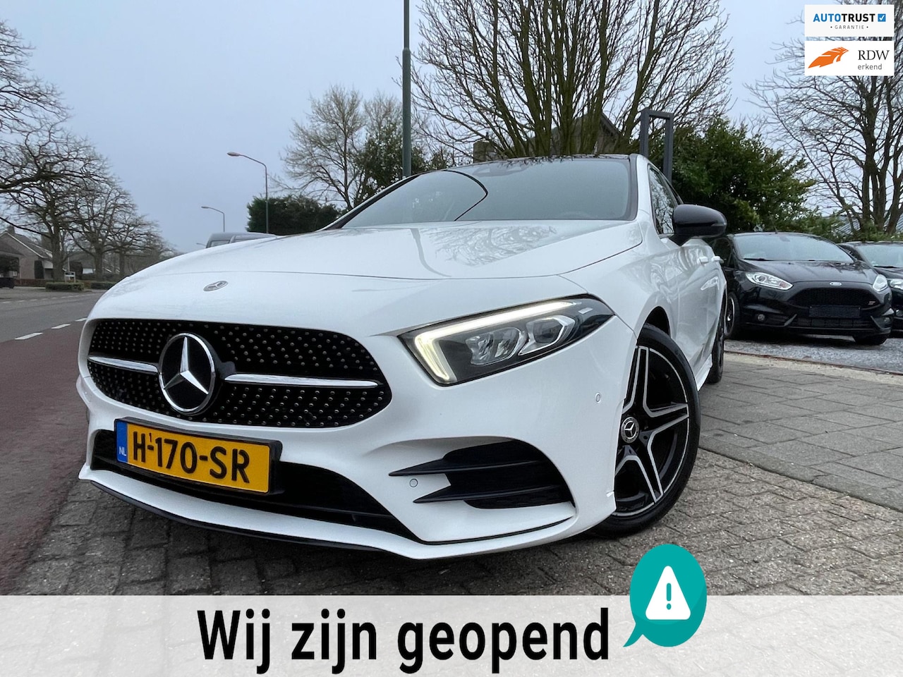 Mercedes-Benz A-klasse - 180 Clima Elek Pakket Lmv Pano AMG Pakket Cruise - AutoWereld.nl