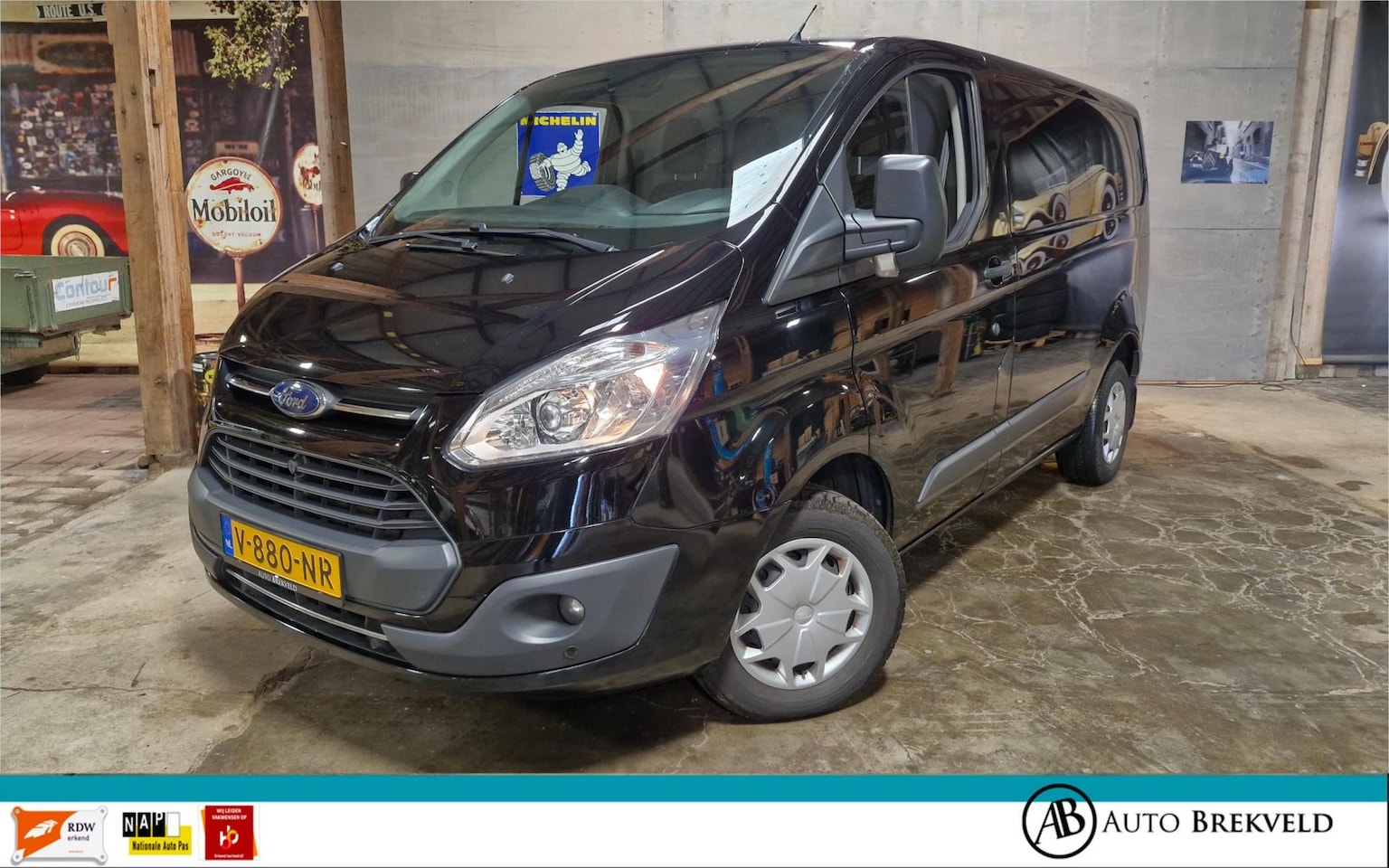 Ford Transit Custom - 290 2.0 TDCI L1H1 Limited 131PK | PDC | Cruise | Airco - AutoWereld.nl