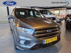 Ford Kuga - 1.5 EcoBoost ST Line NED.AUTO/trekhaak/ 4-seizoenen banden