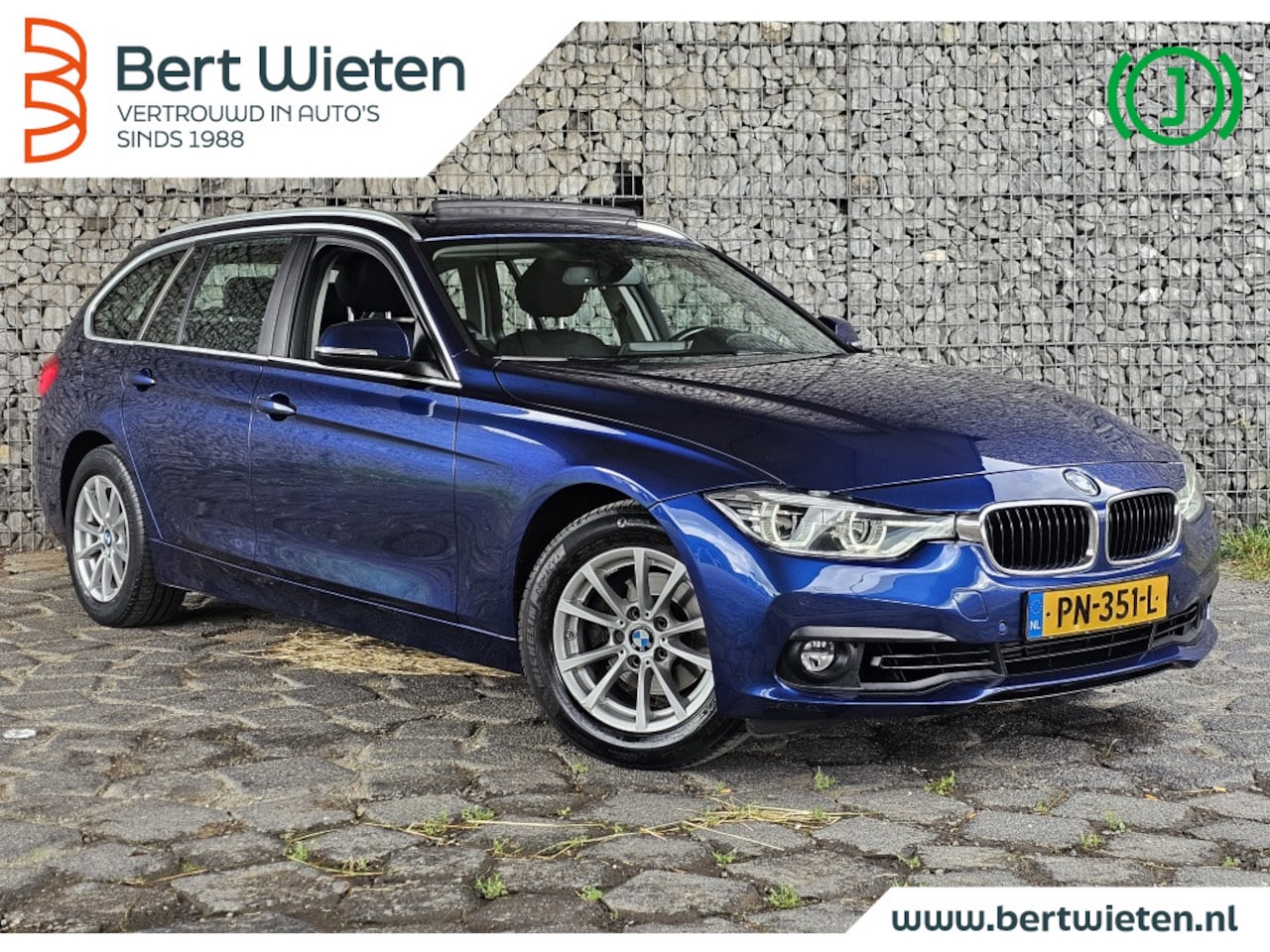 BMW 3-serie Touring - 318i | Geen import | Schuifdak | Carplay | LED - AutoWereld.nl