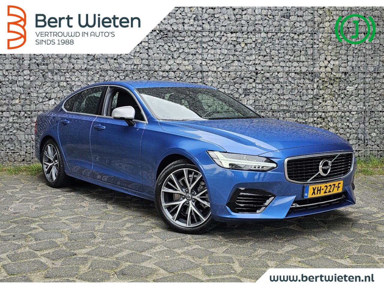 Volvo S90 - 2.0 T8 AWD R-Design | Geen import | Trekhaak | Compleet - AutoWereld.nl