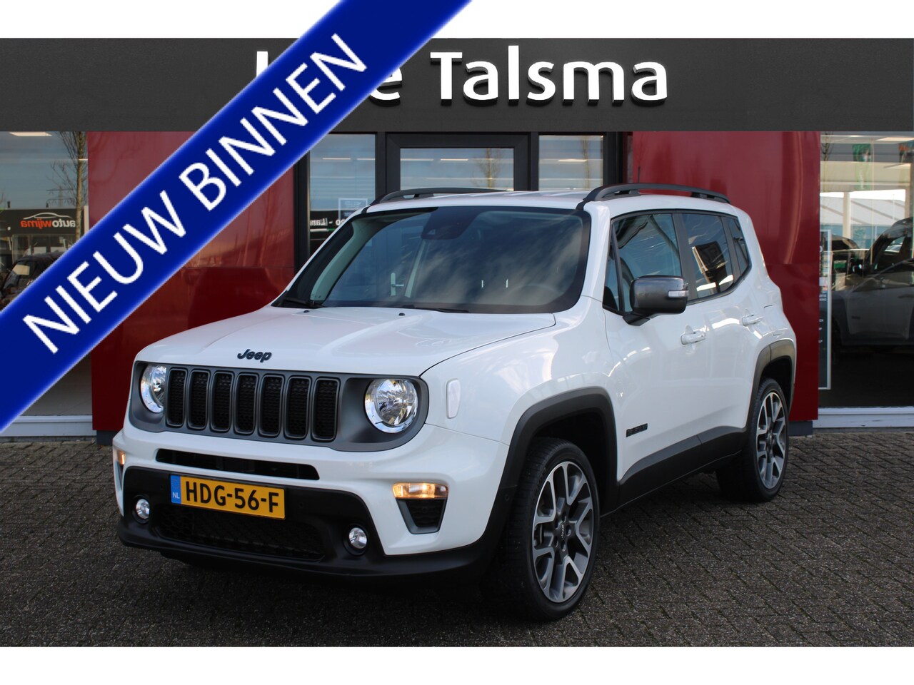 Jeep Renegade - 4xe 240 Plug-in Hybrid Electric S │19'' velgen│Clima│Cruise│Camera│CarPlay - AutoWereld.nl