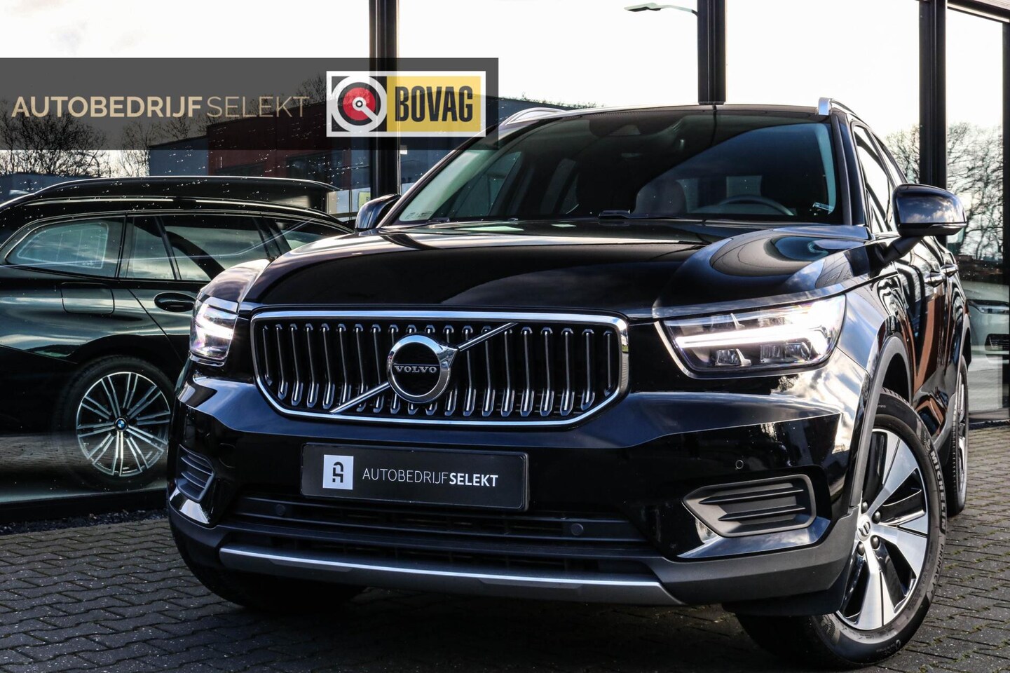 Volvo XC40 - 1.5 T4 Recharge - TREKHAAK - CAMERA - CARPLAY - AutoWereld.nl