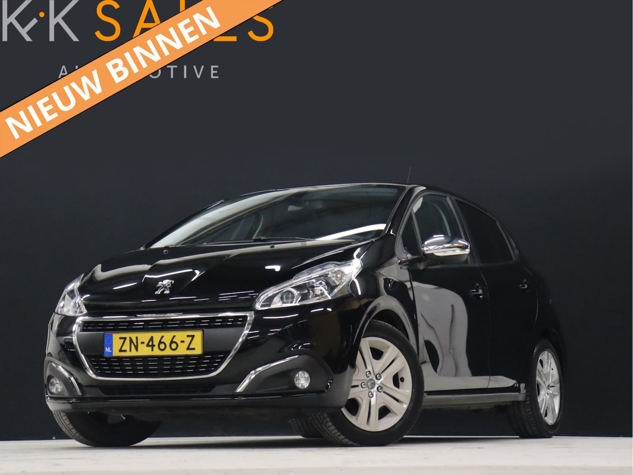 Peugeot 208 - 1.2 PureTech Signature [APPLE CARPLAY, PDC ACHTER, NAVIGATIE, CRUISE CONTROL, AIRCO, NIEUW - AutoWereld.nl