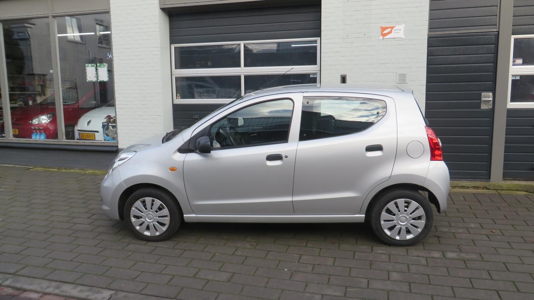 Suzuki Alto - 1.0 Comfort EASSS 1.0 Comfort EASSS - AutoWereld.nl