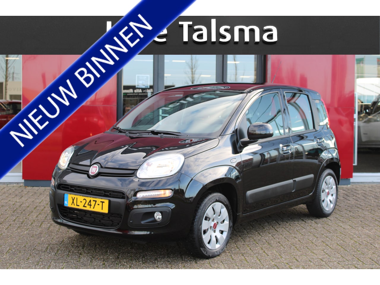 Fiat Panda - TwinAir Lounge | All-season banden | Bluetooth | mistlampen - AutoWereld.nl