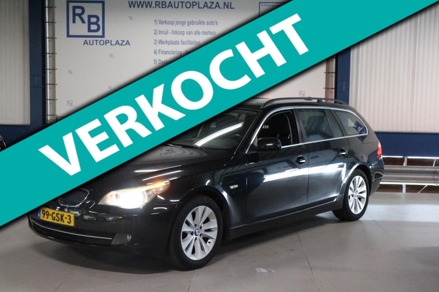 BMW 5-serie Touring - 520i Corporate Facelift / Youngtimer ! ! ! - AutoWereld.nl