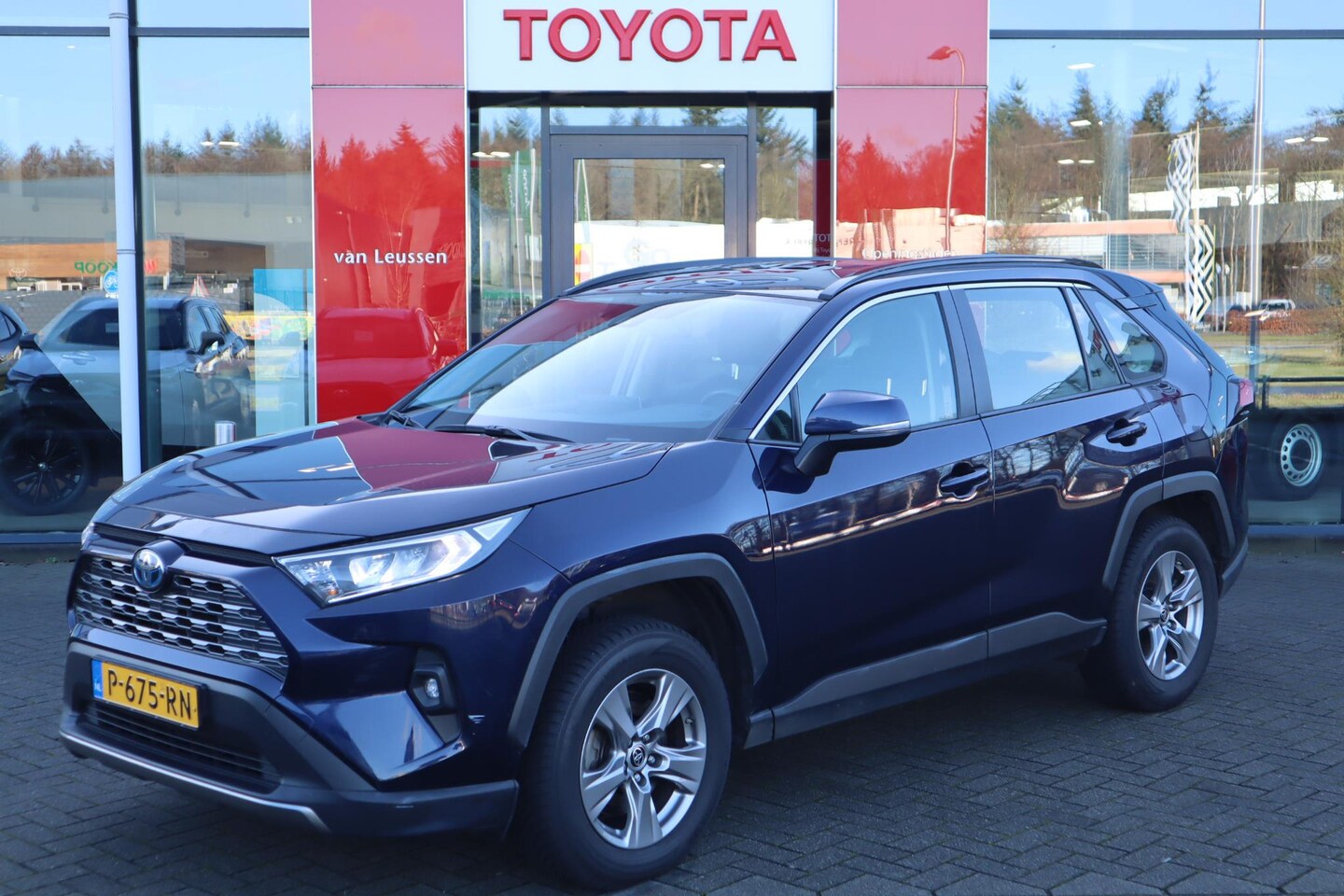 Toyota RAV4 - 2.5 Hybrid Active 2.5 Hybrid Active - AutoWereld.nl