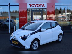 Toyota Aygo - 1.0 VVT-i x-play APPLE-CARPLAY AIRCO LED AUDIO-STUURWIELBEDIENING BLUETOOTH CAMERA NL-AUTO