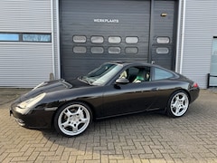 Porsche 911 - 3.4 Coupé Carrera 4