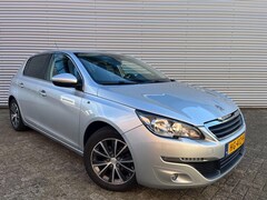 Peugeot 308 - 1.2 PureTech Style|Navi|Dab|Trekhaak|Cruise|PDC|Airco|