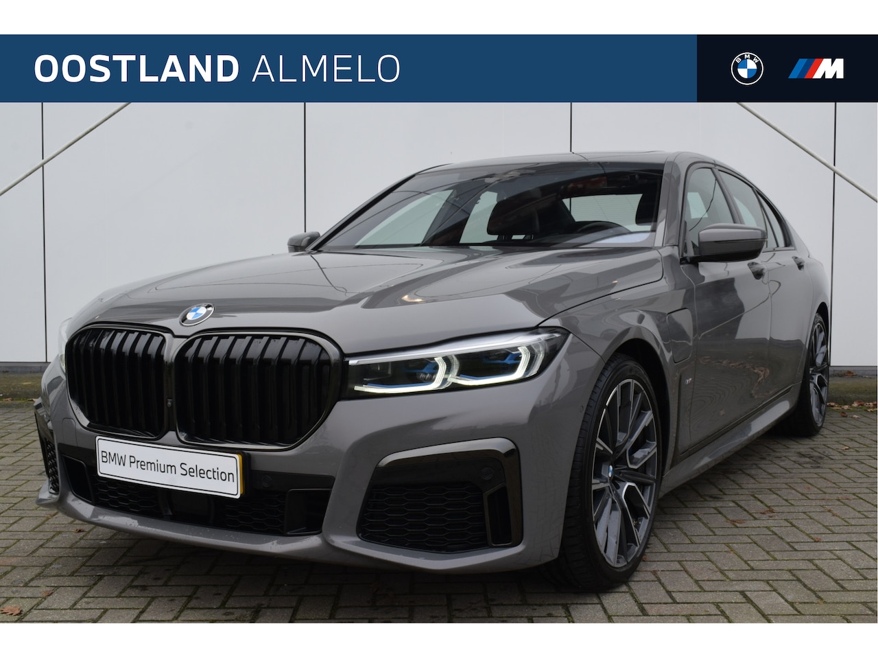 BMW 7-serie - 745e High Executive M Sport Automaat / Schuif-kanteldak / Active Steering / Laserlicht / P - AutoWereld.nl