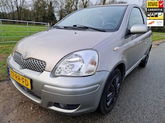 Toyota Yaris - 1.0 VVT-i S-Line met airco en trekhaak